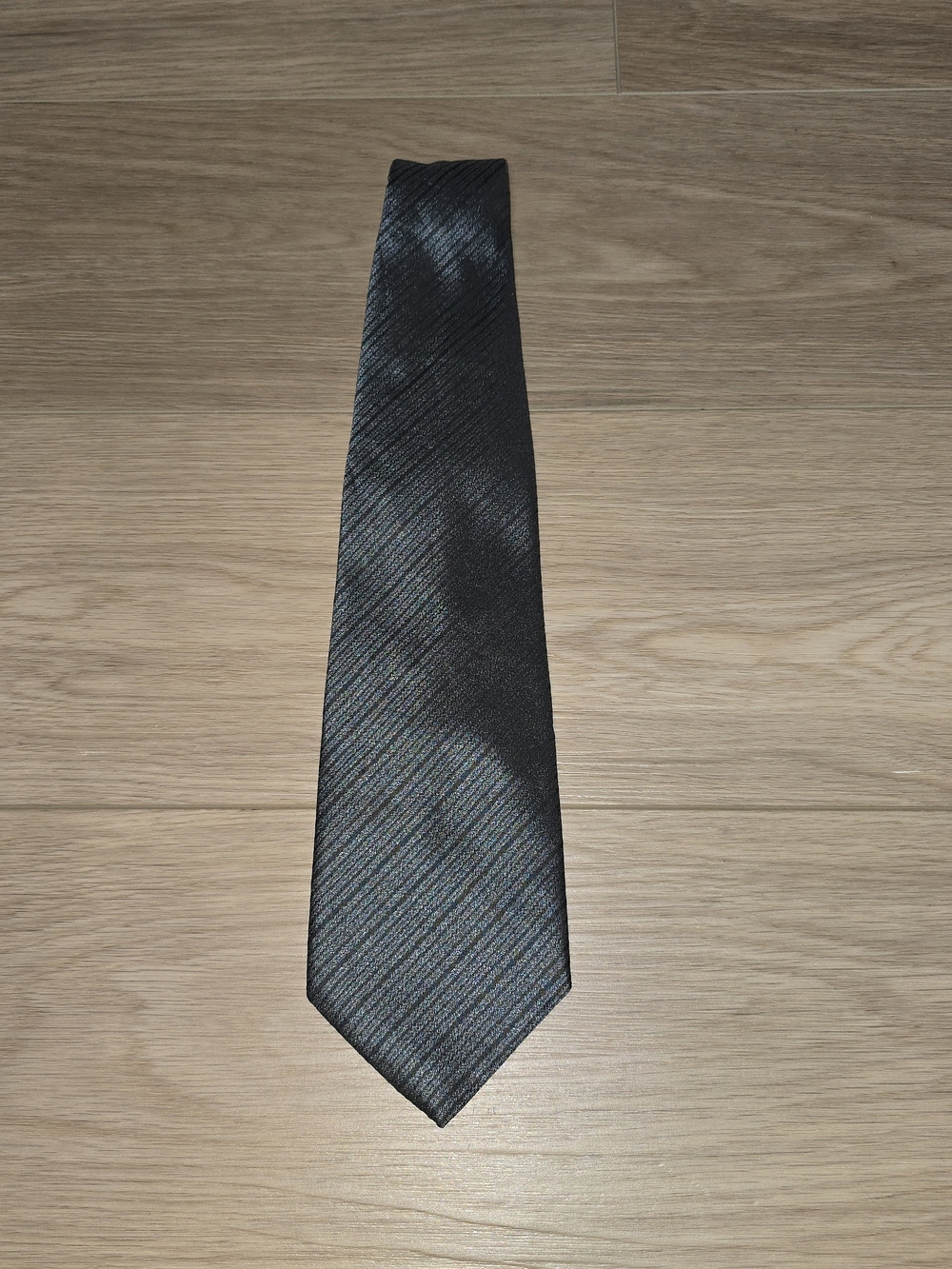 Itali 100% Silk Men’s Tie Charcoal Grey Black Textured Diagonal Necktie